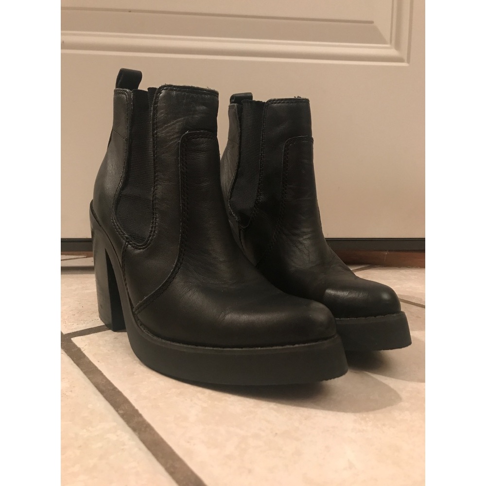 ❌SOLD❌VINTAGE 90's BONGO CHUNKY BOOTS 👢🖤🔥